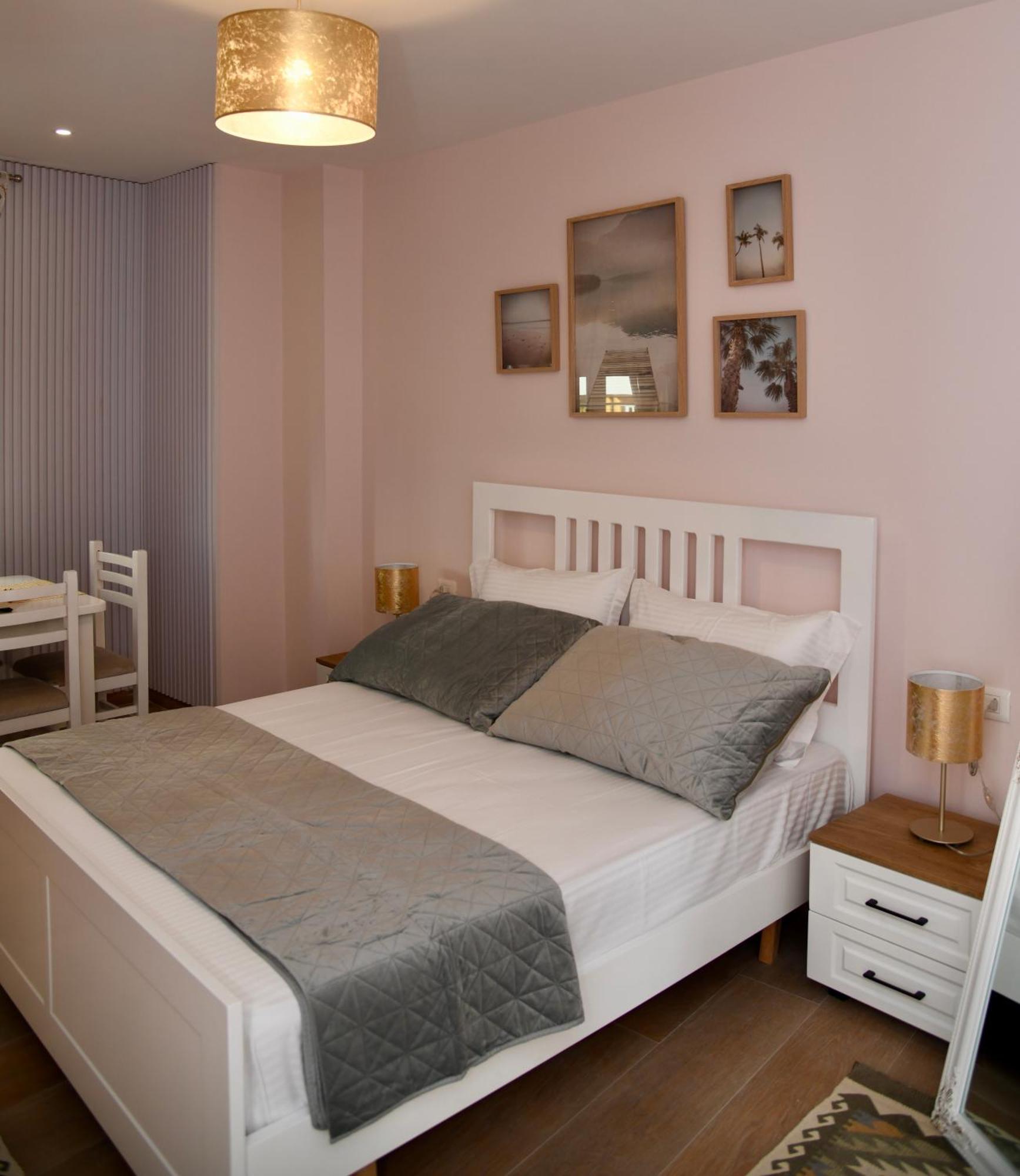 Apartment Rosa *